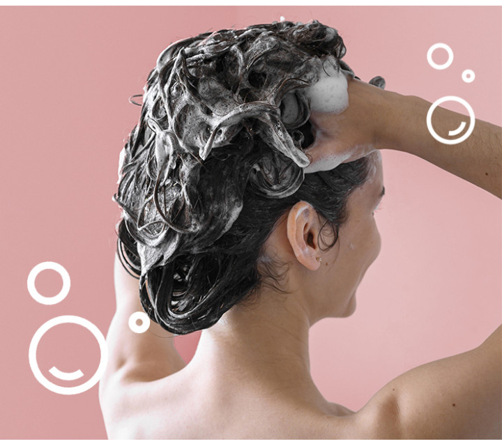La importancia de lavarte bien la cabeza